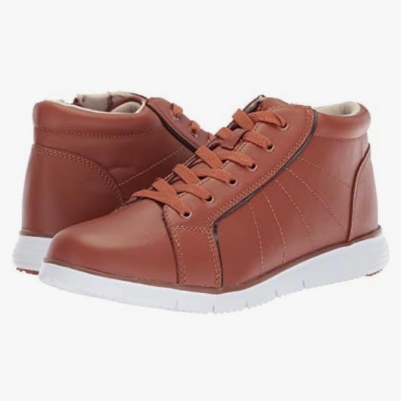 Propet Women's TravelFit Tan Leather Bootie Sneaker - Picture 1 of 8